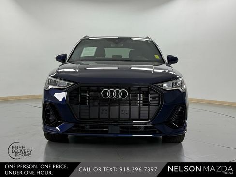 Used 2021 Audi Q3 2.0T Premium Plus AWD/4WD image 2