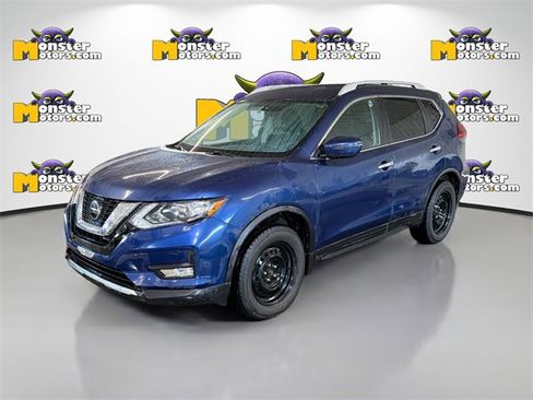 Used 2018 Nissan Rogue S image 1