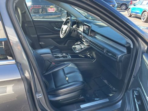 Used 2021 Lincoln Corsair FWD w/ Convenience Package image 29