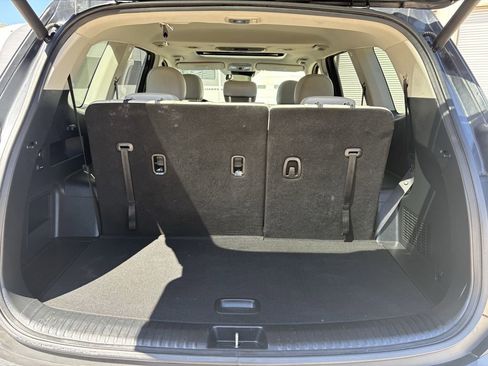 Used 2020 Kia Telluride EX image 28