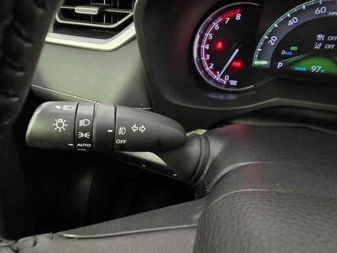 Used 2024 Toyota RAV4 XLE Premium w/ Weather Package image 17