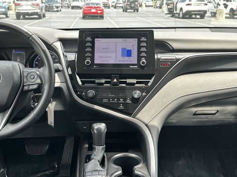 Certified 2023 Toyota Camry SE FWD image 30