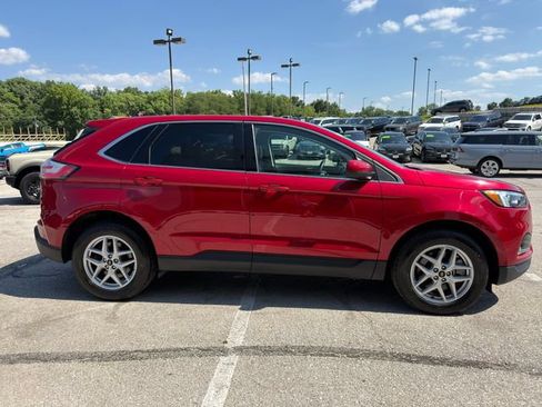 Used 2024 Ford Edge SEL w/ Convenience Package AWD/4WD image 8
