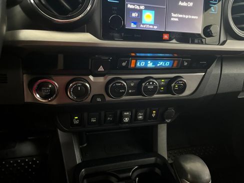Used 2018 Toyota Tacoma Limited AWD/4WD image 68