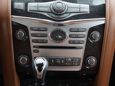 Used 2019 INFINITI QX80 Luxe AWD/4WD image 22