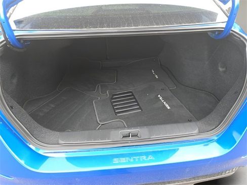 Used 2022 Nissan Sentra SR w/ Electronics Package image 25