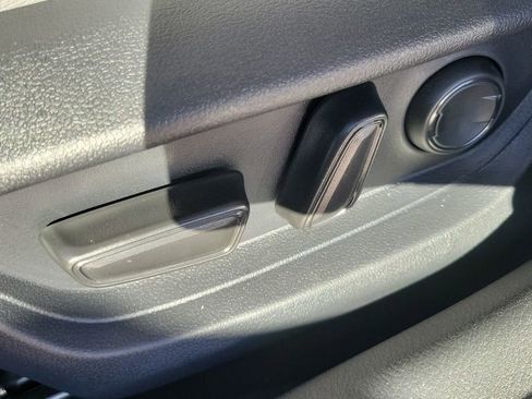 Used 2026 Toyota Camry SE w/ Multimedia Upgrade Package image 19