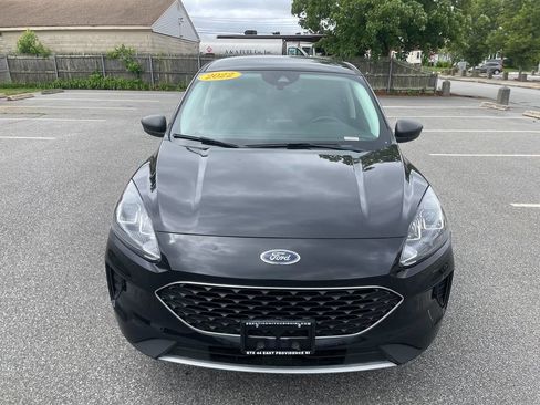 Used 2022 Ford Escape SE w/ Convenience Package AWD/4WD image 3