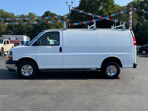 Used 2023 Chevrolet Express 2500 w/ Driver Convenience Package image 6