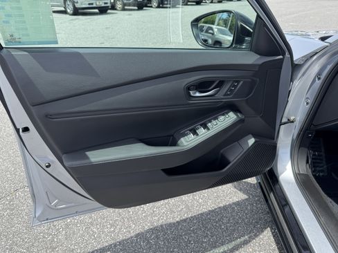 Certified 2025 Honda Accord Sport image 15