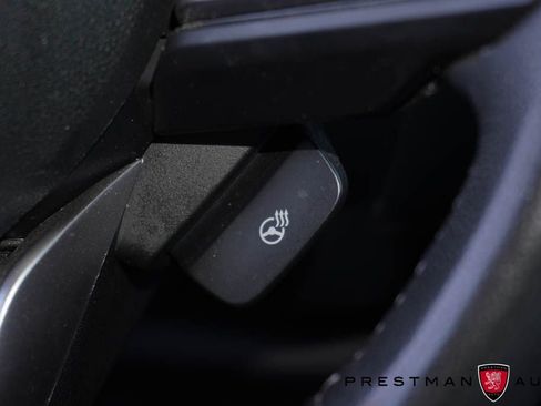 Used 2022 Subaru Ascent Limited w/ Technology Package image 35