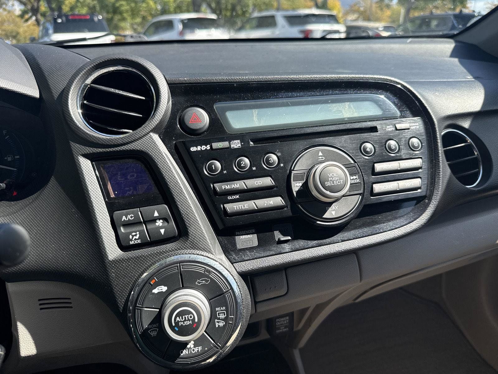 Used 2014 Honda Insight EX image 24