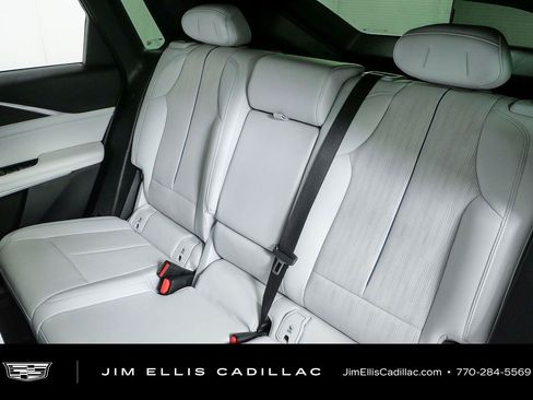 Used 2024 Cadillac Lyriq Sport w/ LPO, Floor Liner Package AWD/4WD image 18