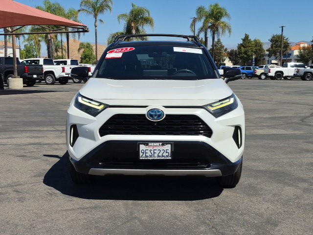 Used 2023 Toyota RAV4 XSE AWD/4WD image 2