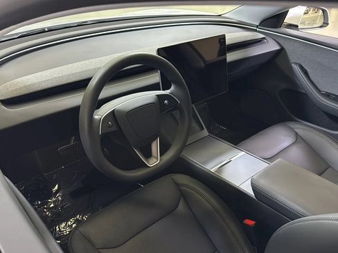 Used 2025 Tesla Model 3 Long Range RWD image 21