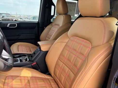 New 2026 Ford Bronco Heritage Edition AWD/4WD image 11