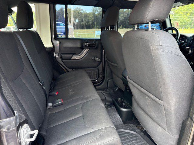 Used 2017 Jeep Wrangler Unlimited Sport w/ Max Tow Package AWD/4WD image 11
