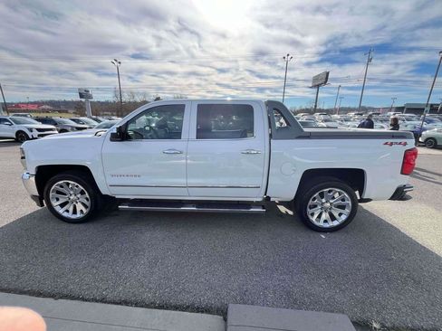 Used 2018 Chevrolet Silverado 1500 LTZ w/ High Desert Package image 31