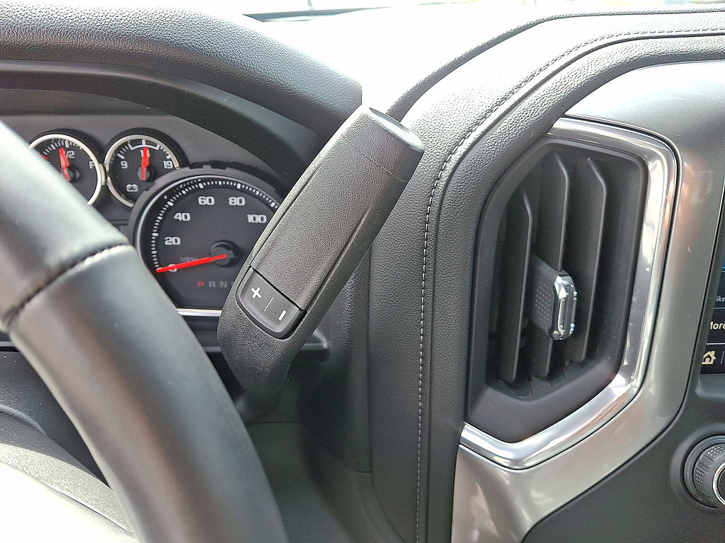 Used 2020 Chevrolet Silverado 1500 LT w/ All-Star Edition AWD/4WD image 12