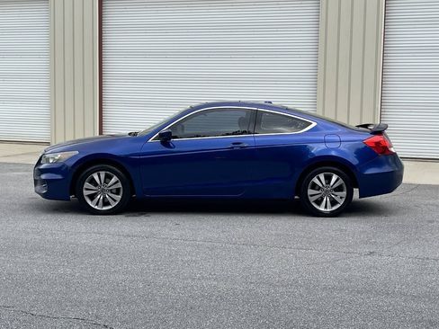 Used 2011 Honda Accord EX-L image 3