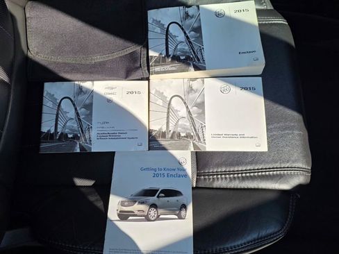 Used 2015 Buick Enclave Leather FWD image 26
