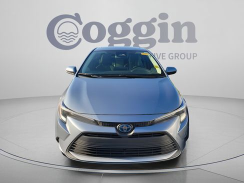 Certified 2024 Toyota Corolla XLE FWD image 10