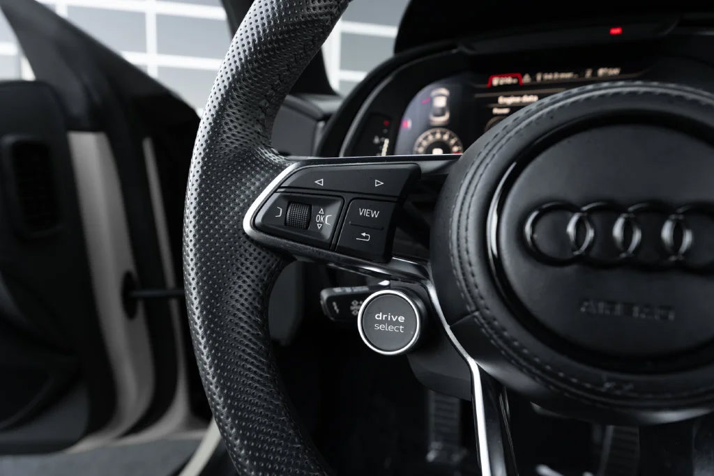 Used 2023 Audi R8 V10 performance RWD image 26