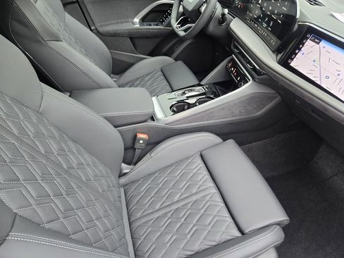 New 2025 Audi SQ5 Premium Plus image 17