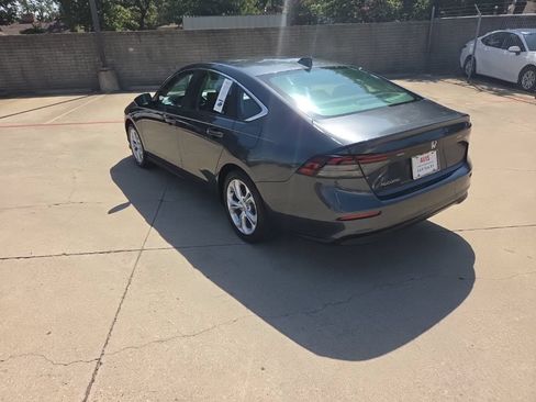 Used 2025 Honda Accord LX image 8