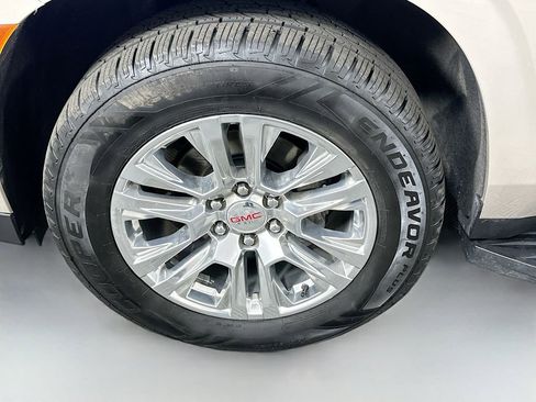 Used 2021 GMC Yukon Denali AWD/4WD image 32