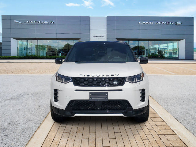 Certified 2025 Land Rover Discovery Sport Dynamic SE AWD/4WD image 2