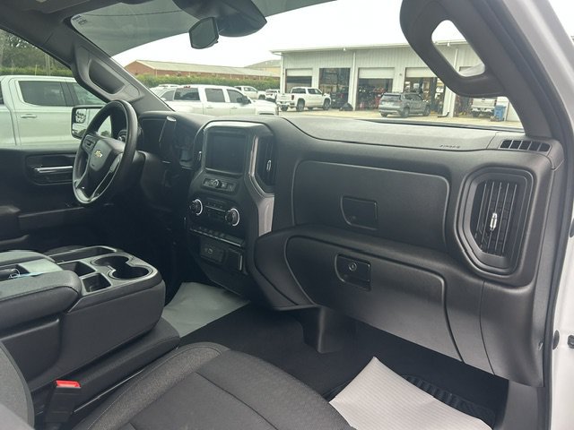 Used 2022 Chevrolet Silverado 1500 Custom AWD/4WD image 14