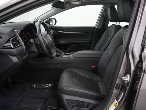 Used 2023 Toyota Camry XSE image 24