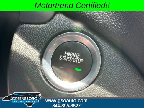 Used 2018 Chevrolet Equinox LT FWD image 30