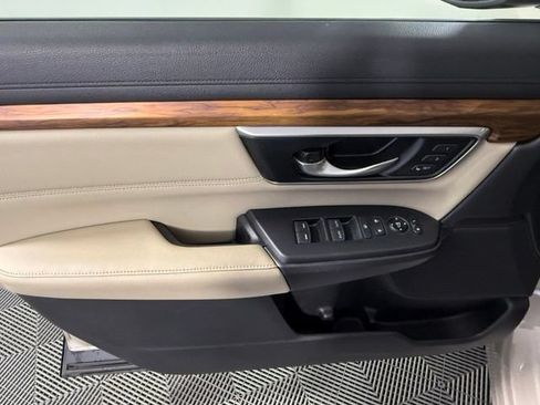 Used 2019 Honda CR-V EX-L image 14
