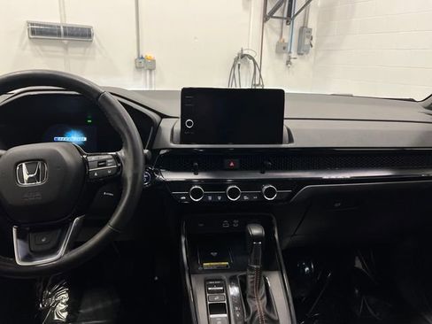 Certified 2023 Honda CR-V Sport Touring image 11