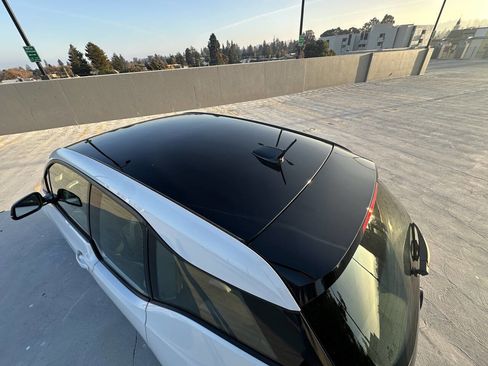 Used 2015 BMW i3 w/ Range Extender image 14