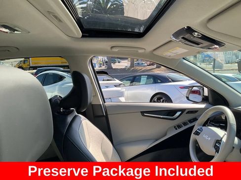 Used 2025 Kia Niro Wave w/ Wave Preserve Package FWD image 64