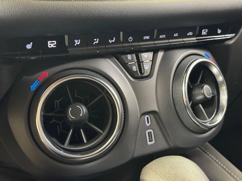 Used 2022 Chevrolet Blazer LT AWD/4WD image 47