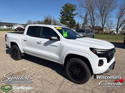 Certified 2025 Chevrolet Colorado Z71 w/ Technology Package AWD/4WD image 2