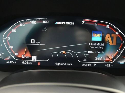 Used 2023 BMW M850i Gran Coupe xDrive w/ M Sport Professional Package AWD/4WD image 9