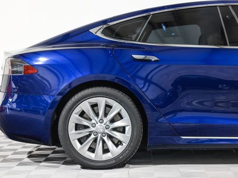 Used 2017 Tesla Model S 90D AWD/4WD image 2