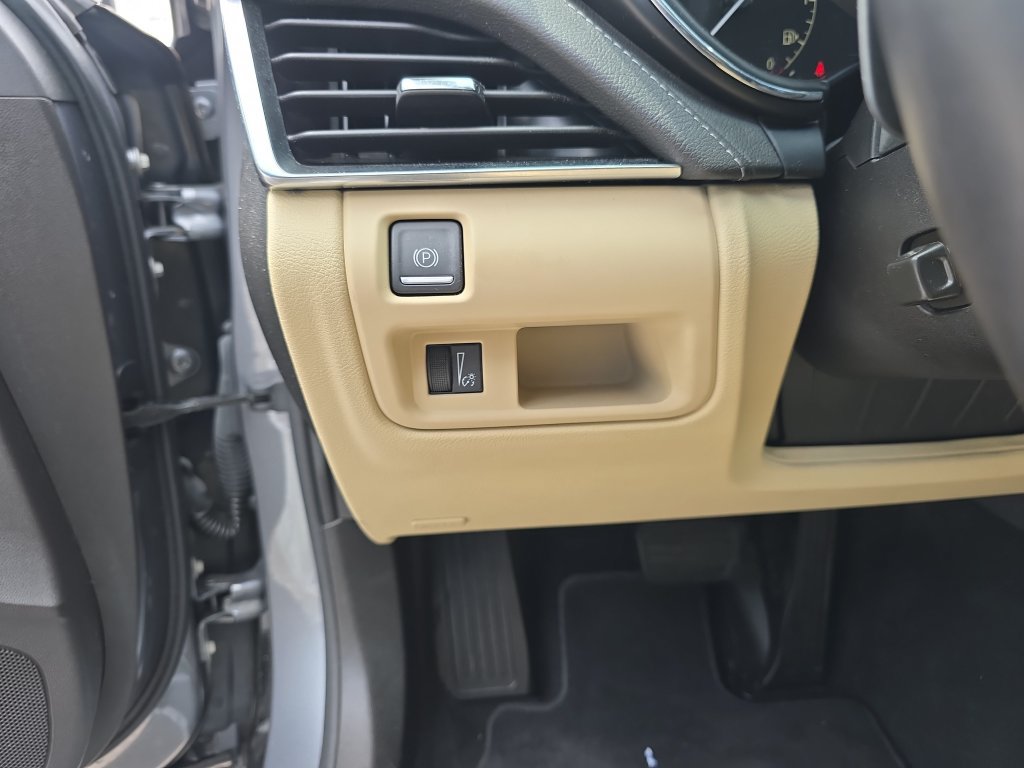 Used 2022 Cadillac CT5 Premium Luxury RWD image 18