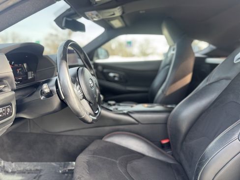 Used 2021 Toyota Supra w/ Safety & Technology Package image 15