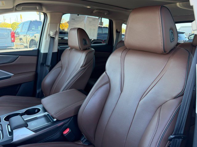 Used 2024 Acura MDX w/ Advance Package AWD/4WD image 30