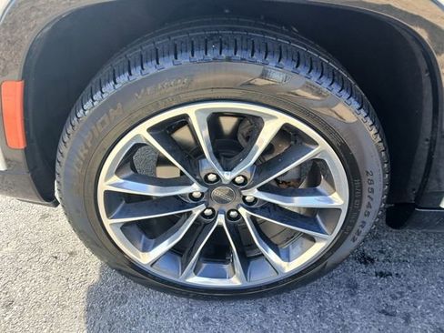 Used 2023 Jeep Wagoneer Series III w/ Premium Group I image 53