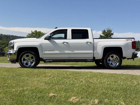 Used 2016 Chevrolet Silverado 1500 LTZ w/ Sport Package AWD/4WD image 37