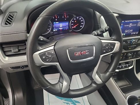 Used 2023 GMC Terrain SLE w/ Driver Convenience Package AWD/4WD image 4