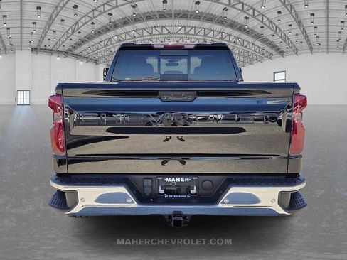 Used 2022 Chevrolet Silverado 1500 LTZ w/ LTZ Convenience Package II image 6
