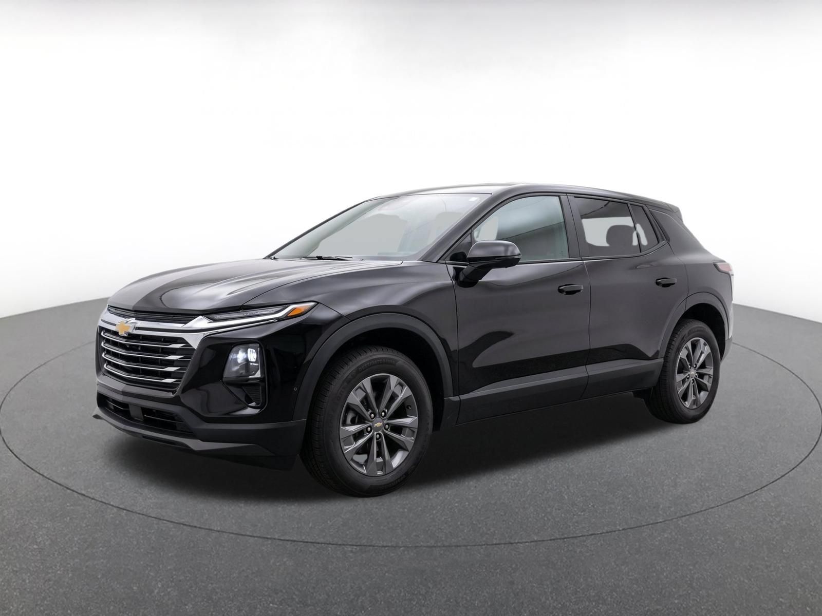 Used 2025 Chevrolet Equinox LT FWD image 3
